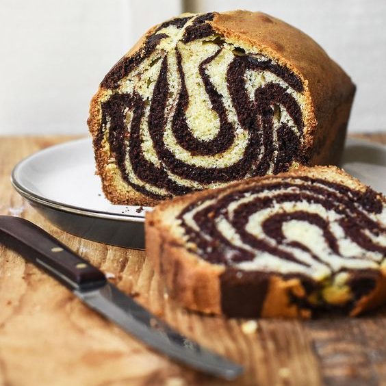 Quick and easy marble cake